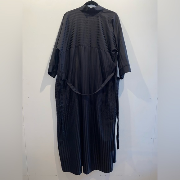 Dior Satin Bathrobe - Picture 2 of 14